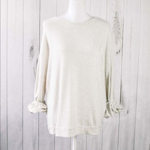 🎈Charley- oatmeal cage back top - Picture 3 of 8